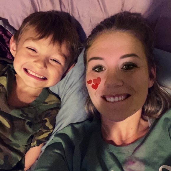 Meet your Posher, Kimberly - Picture 8 of 15